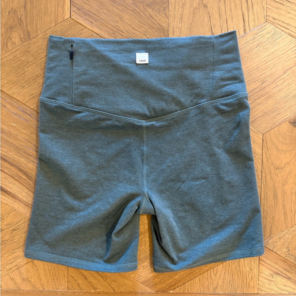 Green Vuori Biker Short
